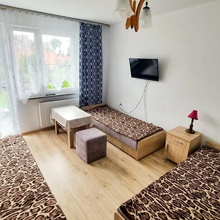 Pokoje Goscinne Elzbieta Chylinska Krynica Morska Exterior foto